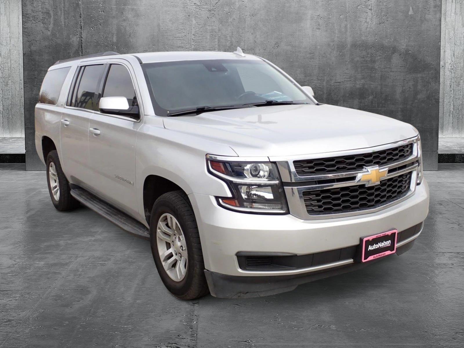 2019 Chevrolet Suburban Vehicle Photo in DENVER, CO 80221-3610