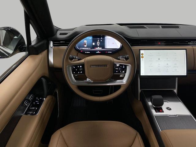 2025 Range Rover Vehicle Photo in Appleton, WI 54913