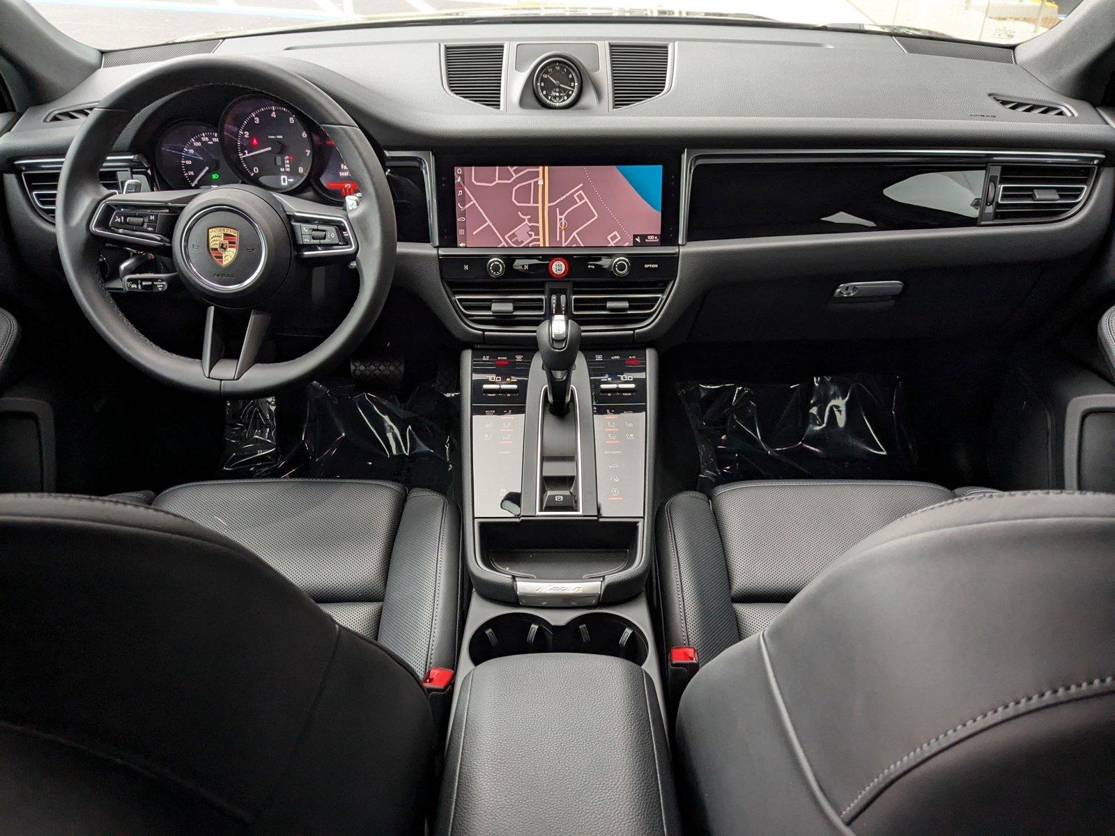 2024 Porsche Macan Vehicle Photo in Maitland, FL 32751