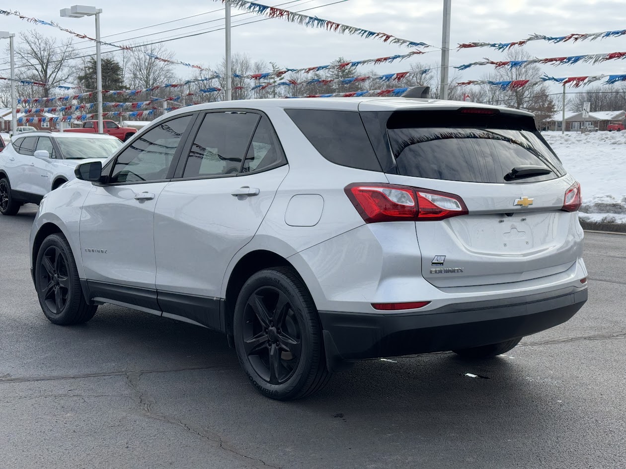 2020 Chevrolet Equinox Vehicle Photo in BOONVILLE, IN 47601-9633