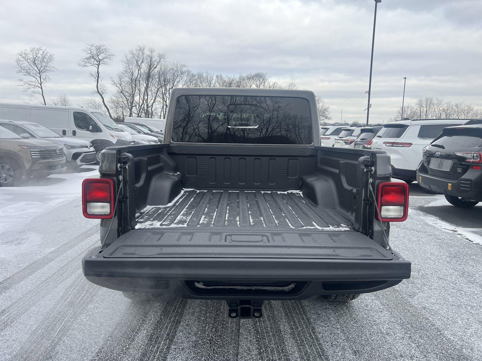 2025 Jeep Gladiator Vehicle Photo in Mechanicsburg, PA 17050-1707