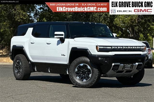 2025 GMC HUMMER EV SUV Vehicle Photo in ELK GROVE, CA 95757-8703