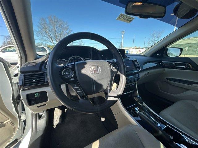 2016 Honda Accord Sedan Vehicle Photo in BOWLING GREEN, KY 42104-4102