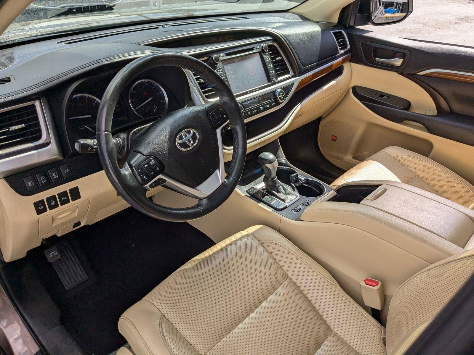 2019 Toyota Highlander Vehicle Photo in Maitland, FL 32751