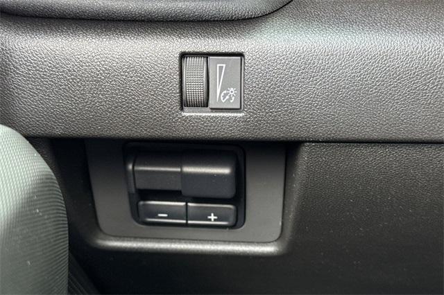 2025 GMC Canyon Vehicle Photo in ELK GROVE, CA 95757-8703