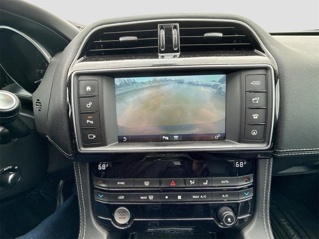 2017 Jaguar F-PACE Vehicle Photo in EVERETT, WA 98203-5662