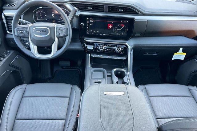 2025 GMC Sierra 2500 HD Vehicle Photo in STOCKTON, CA 95212-2838