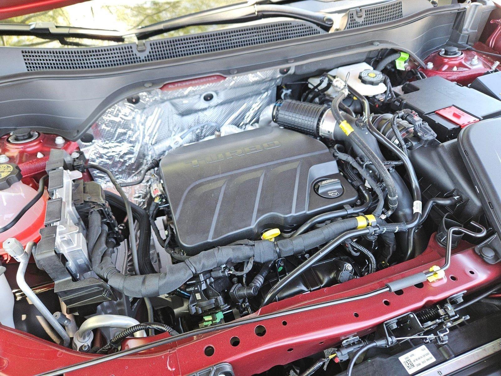 2025 Chevrolet Trax Vehicle Photo in GILBERT, AZ 85297-0446