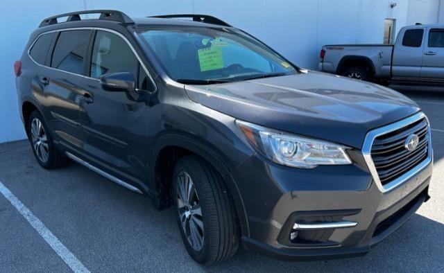 2020 Subaru Ascent Vehicle Photo in Green Bay, WI 54304
