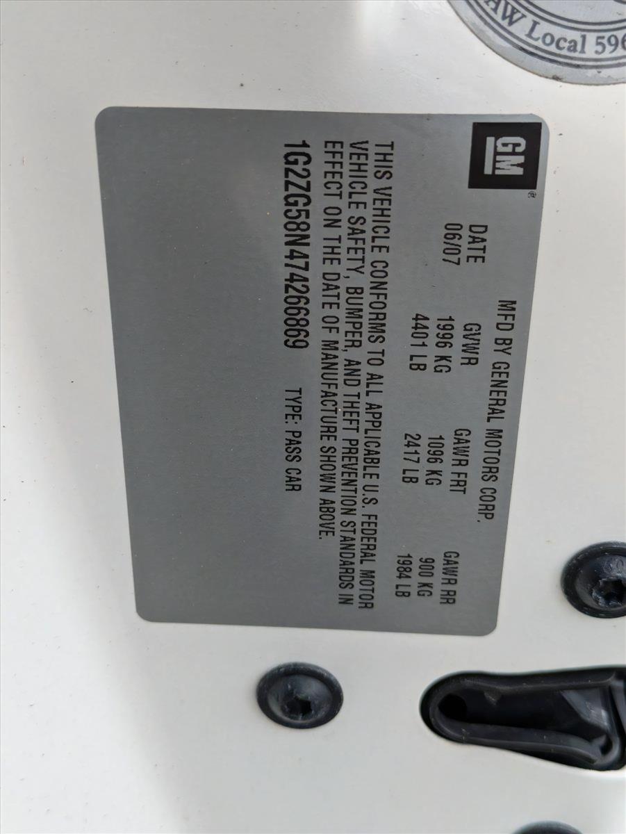 2007 Pontiac G6 Vehicle Photo in GREENACRES, FL 33463-3207