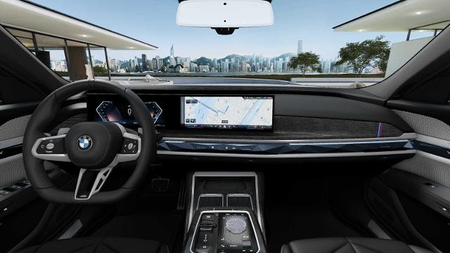 2025 BMW 740i xDrive Vehicle Photo in GRAPEVINE, TX 76051