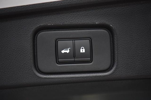 2025 Nissan Pathfinder Vehicle Photo in Ballwin, MO 63011