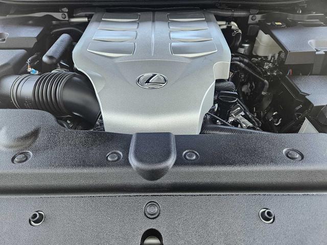 2023 Lexus GX 460 Vehicle Photo in FORT WORTH, TX 76132
