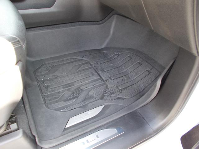 2023 GMC Sierra 1500 Vehicle Photo in LOWELL, MA 01852-4336