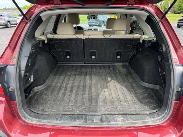 2018 Subaru Outback Vehicle Photo in TULLY, NY 13159-3159