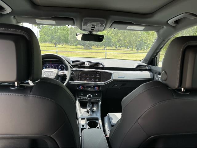 2025 Audi Q3 Vehicle Photo in HOUSTON, TX 77090