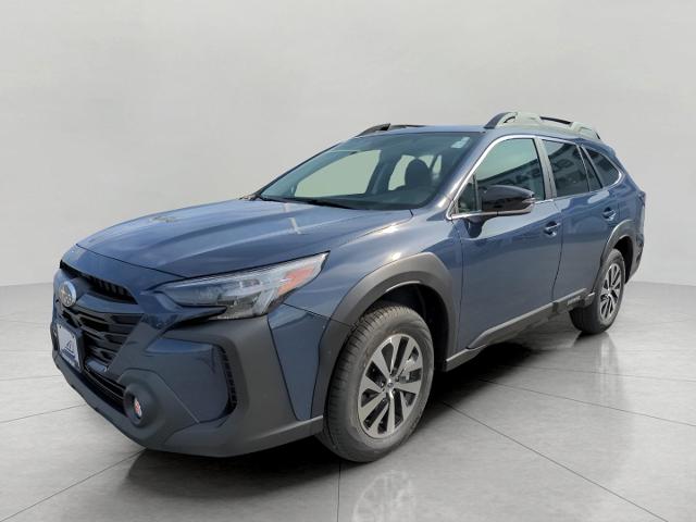 2025 Subaru Outback Vehicle Photo in Green Bay, WI 54304