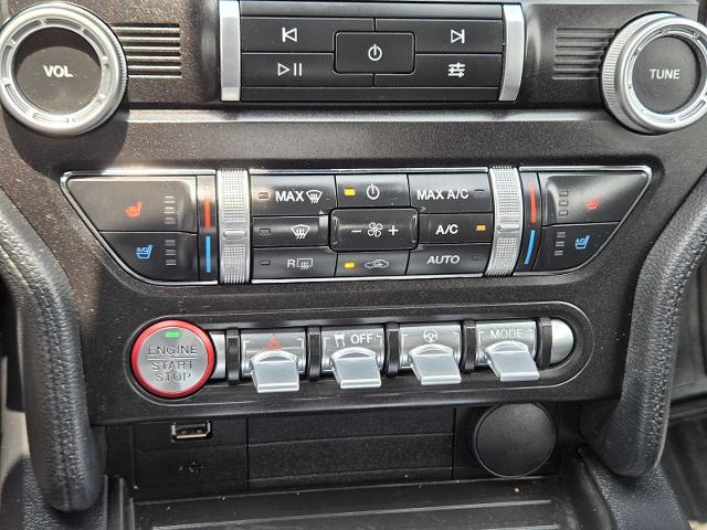 2022 Ford Mustang Vehicle Photo in DENTON, TX 76210-9321