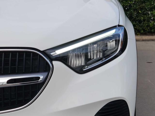 2025 Mercedes-Benz GLC Vehicle Photo in HOUSTON, TX 77079