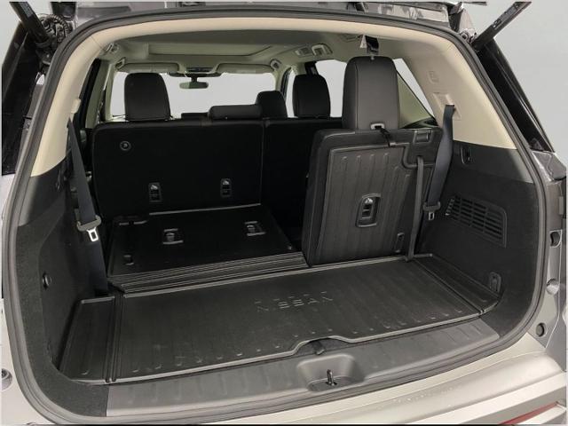 2025 Nissan Pathfinder Vehicle Photo in Appleton, WI 54913