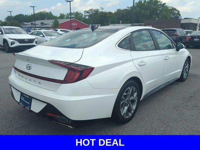 2022 Hyundai SONATA Vehicle Photo in Merrillville, IN 46410