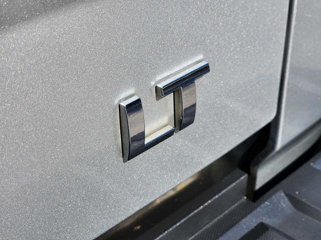 2017 Chevrolet Silverado 1500 Vehicle Photo in DENTON, TX 76210-9321