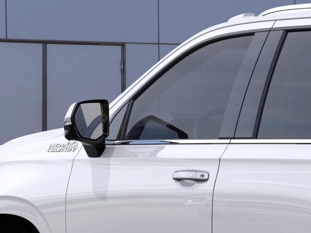 2025 Chevrolet Tahoe Vehicle Photo in KANSAS CITY, MO 64114-4502