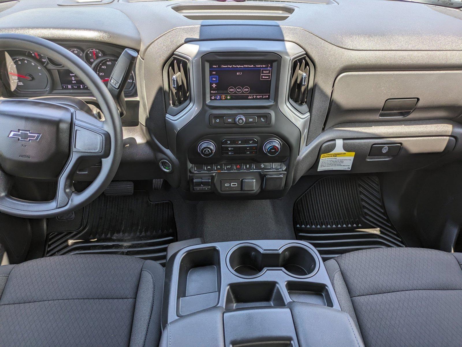 2024 Chevrolet Silverado 1500 Vehicle Photo in CORPUS CHRISTI, TX 78416-1100