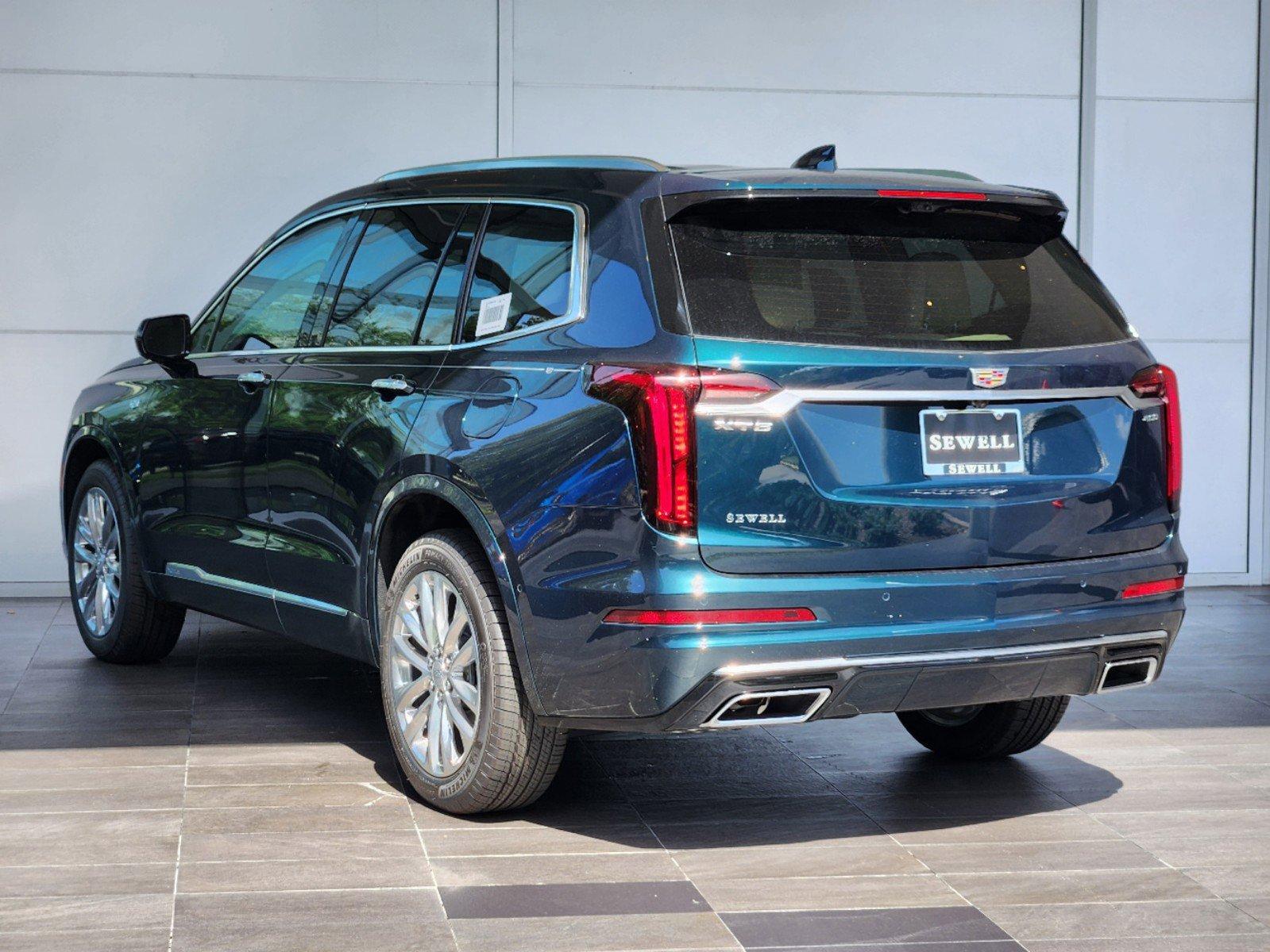 2024 Cadillac XT6 Vehicle Photo in HOUSTON, TX 77079-1502