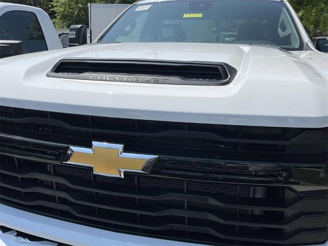 2024 Chevrolet Silverado 2500 HD Vehicle Photo in ALCOA, TN 37701-3235