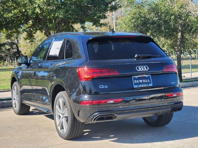 2025 Audi Q5 Vehicle Photo in HOUSTON, TX 77090