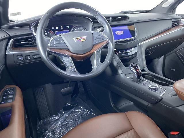 Certified 2022 Cadillac XT5 Premium Luxury with VIN 1GYKNDRS7NZ124799 for sale in Ballwin, MO