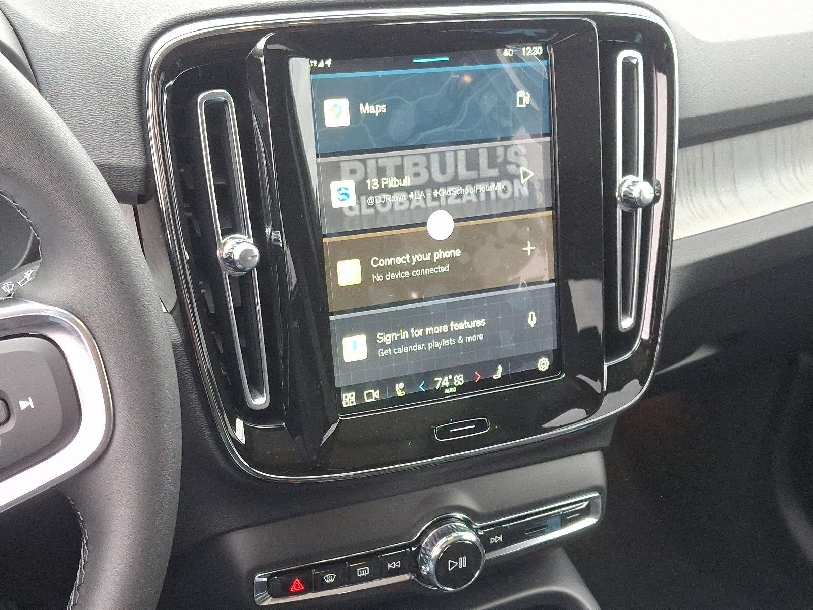 2025 Volvo XC40 Vehicle Photo in Trevose, PA 19053