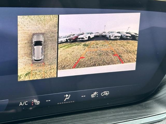 2025 Buick Envision Vehicle Photo in COLUMBIA, MO 65203-3903