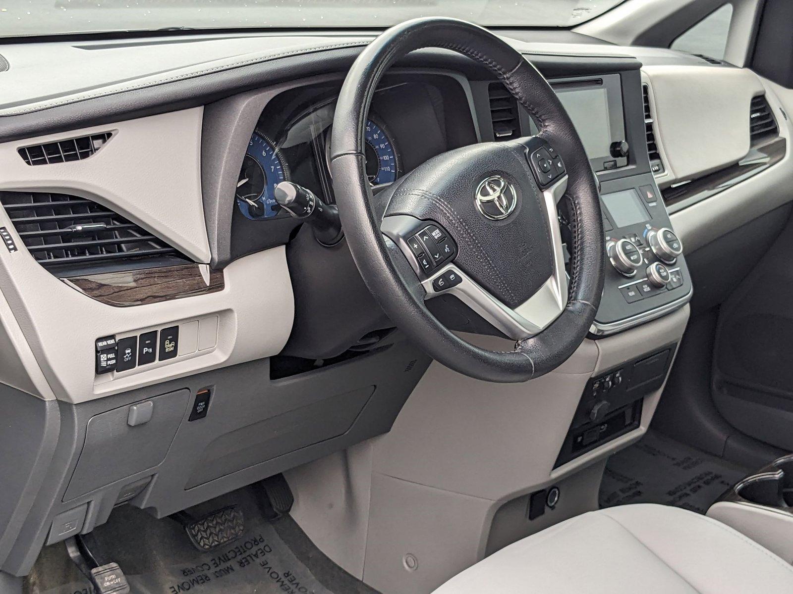 2015 Toyota Sienna Vehicle Photo in ORLANDO, FL 32808-7998