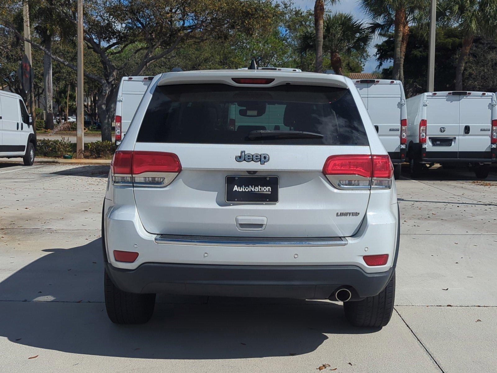 2018 Jeep Grand Cherokee Vehicle Photo in Pembroke Pines, FL 33027