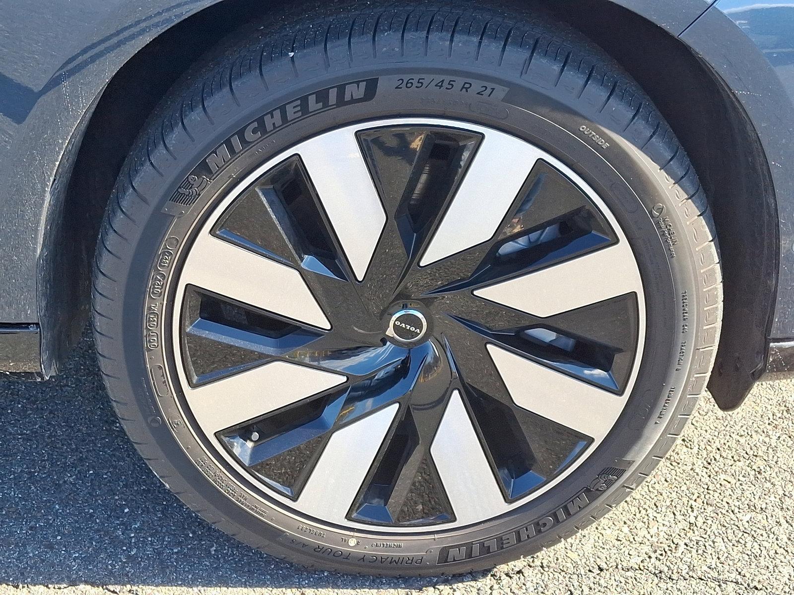 2025 Volvo EX90 Vehicle Photo in Trevose, PA 19053