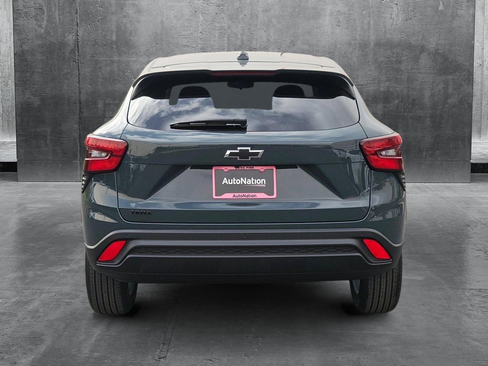 2025 Chevrolet Trax Vehicle Photo in MESA, AZ 85206-4395
