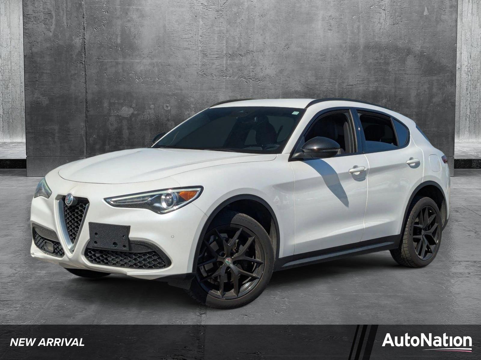 2018 Alfa Romeo Stelvio Vehicle Photo in St. Petersburg, FL 33713