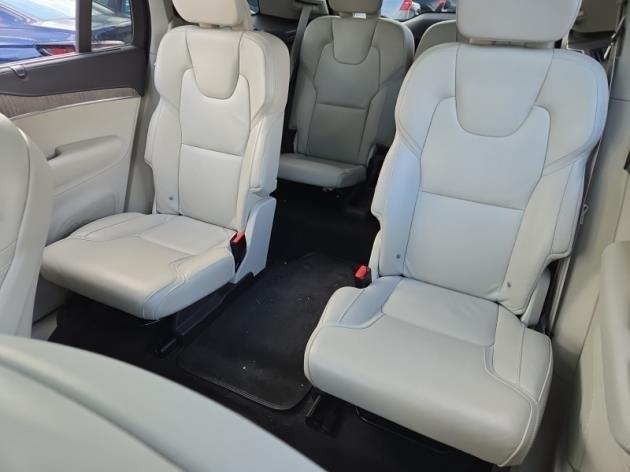 2022 Volvo XC90 Vehicle Photo in Houston, TX 77007