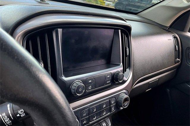 2022 GMC Canyon Vehicle Photo in TOPEKA, KS 66609-0000
