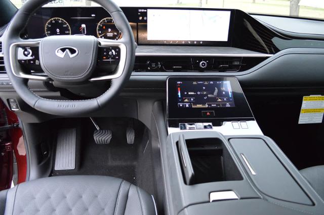 2025 INFINITI QX80 Vehicle Photo in Houston, TX 77090
