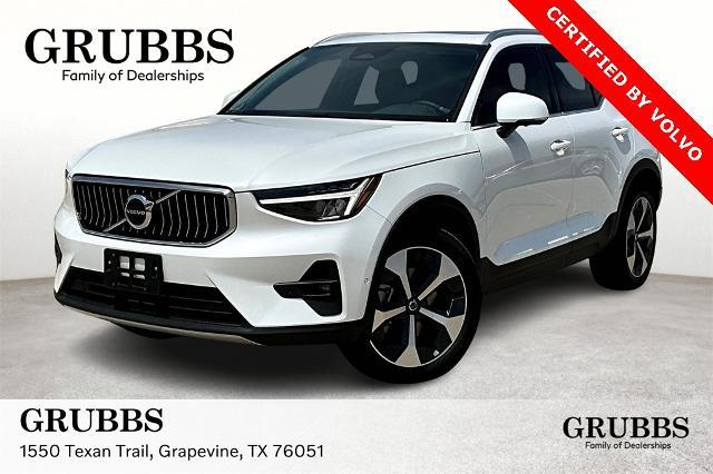 2023 Volvo XC40 Vehicle Photo in Grapevine, TX 76051