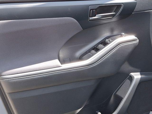 2022 Toyota Highlander Vehicle Photo in WATERTOWN, CT 06795-3318