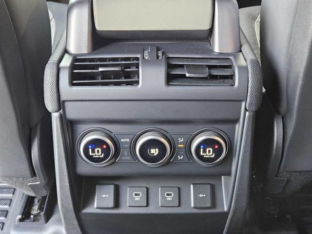 2022 Defender Vehicle Photo in AUSTIN, TX 78717