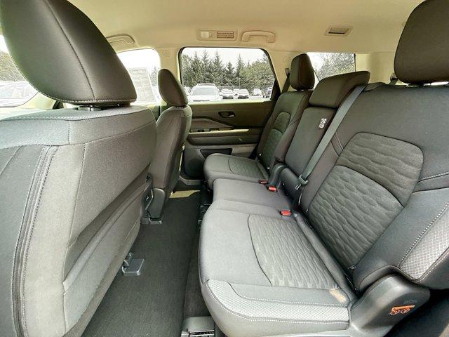2025 Nissan Pathfinder Vehicle Photo in Flemington, NJ 08822