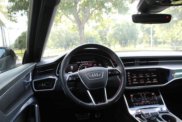 2021 Audi RS 6 Avant Vehicle Photo in HOUSTON, TX 77090