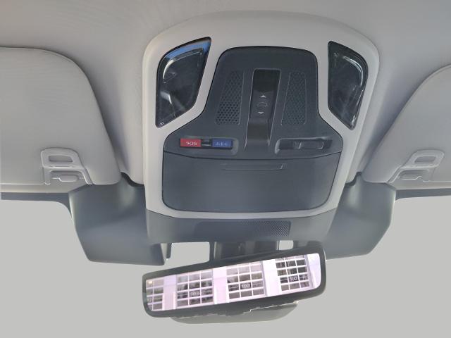 2025 Subaru Outback Vehicle Photo in Green Bay, WI 54304
