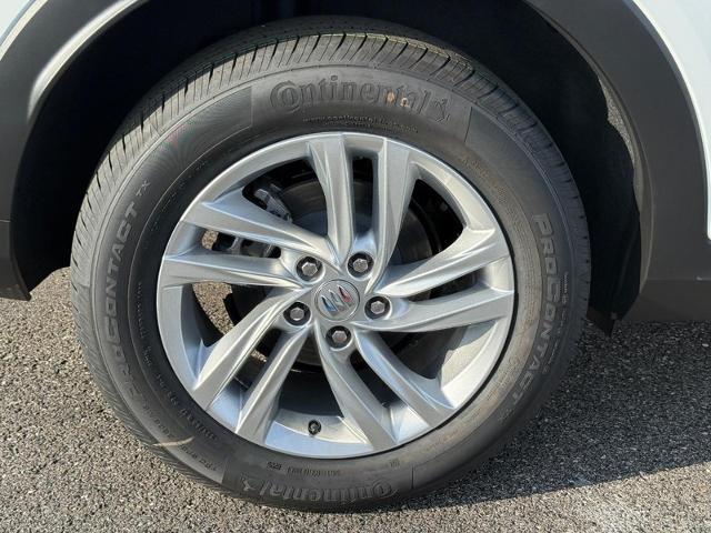 2025 Buick Envista Vehicle Photo in COLUMBIA, MO 65203-3903