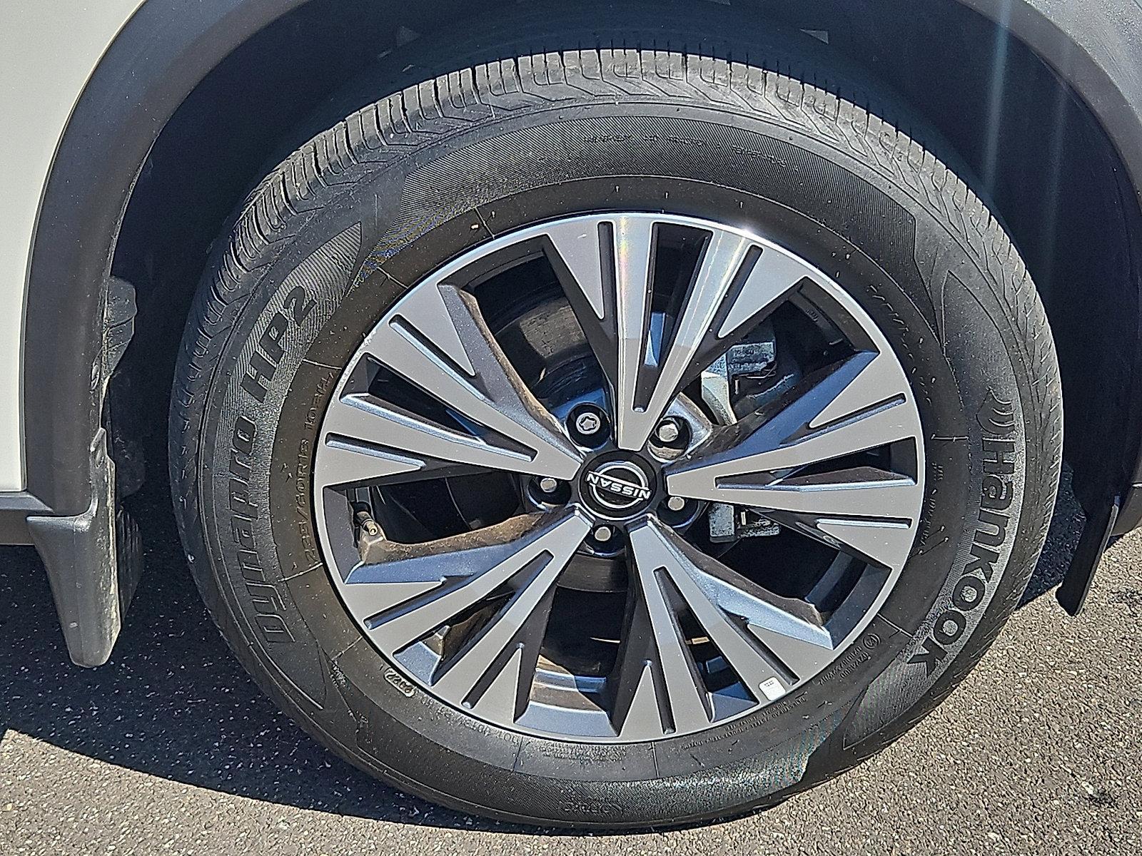 2022 Nissan Rogue Vehicle Photo in Jenkintown, PA 19046